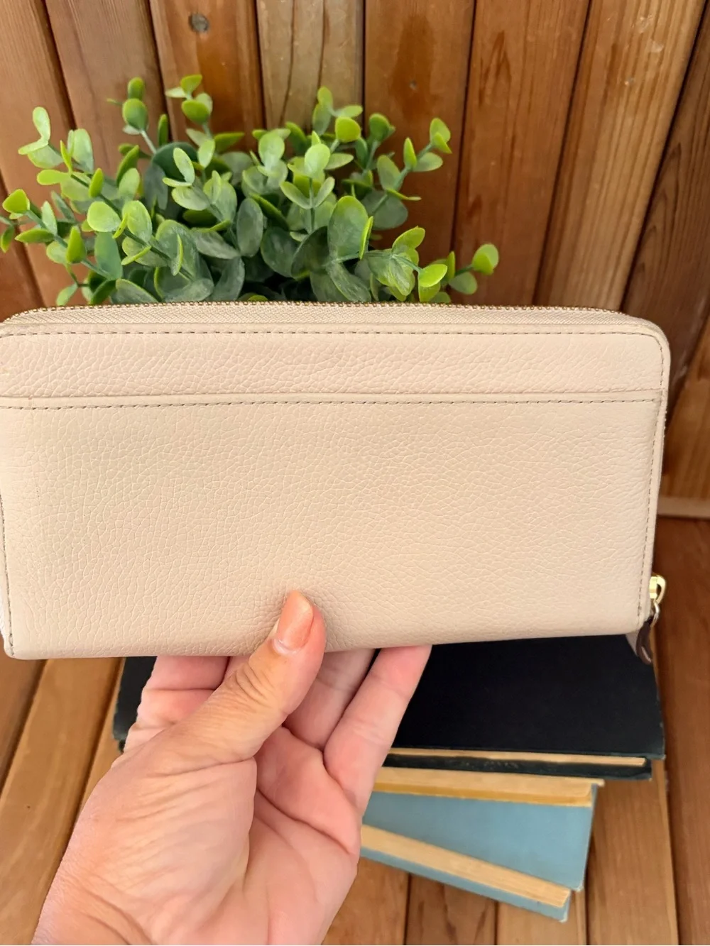 Kate Spade Blush Ivory Pebbled Leather Zip Around Continental Wallet